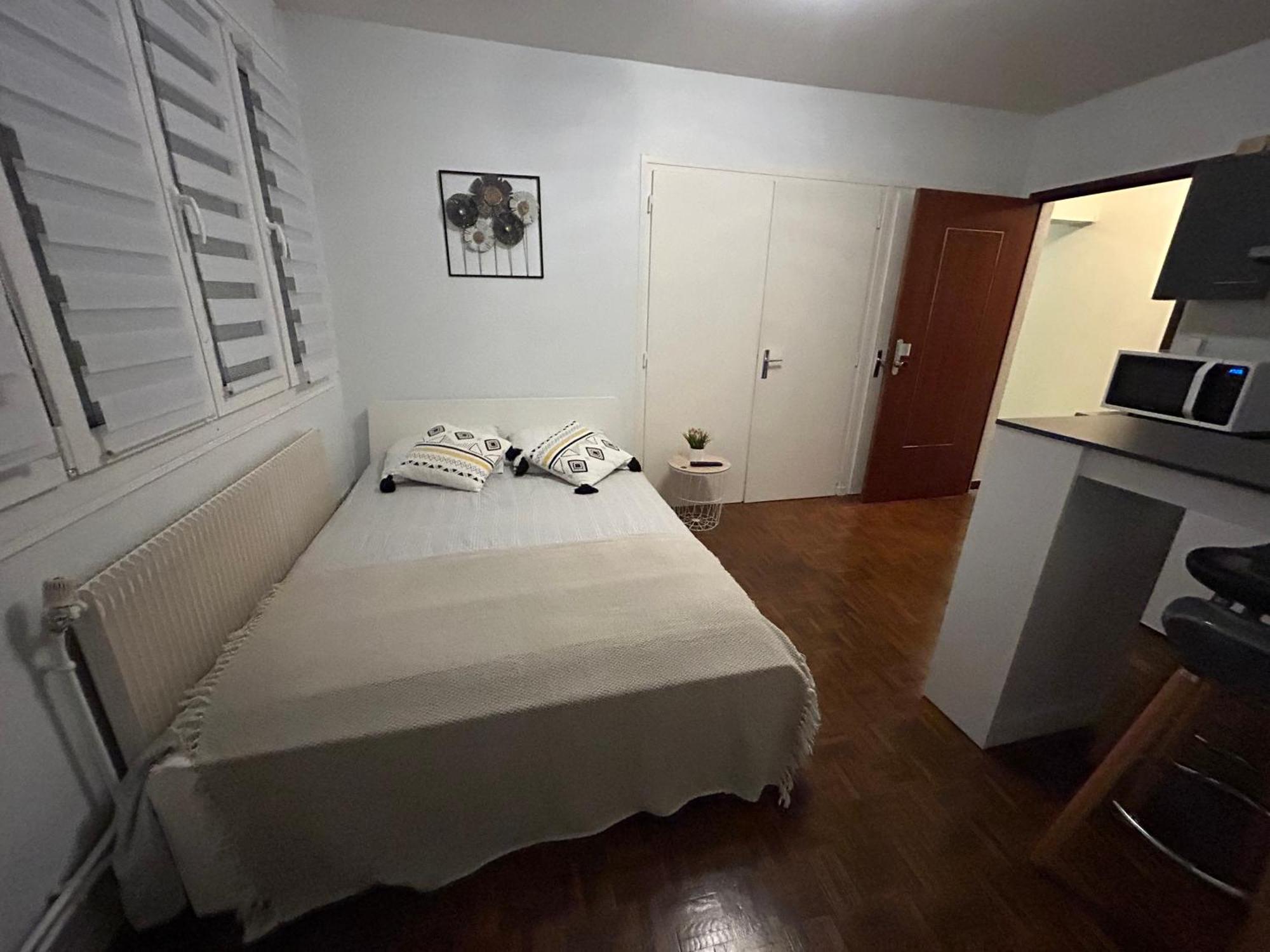 Studio Rue De Dijon Talant Ngoại thất bức ảnh